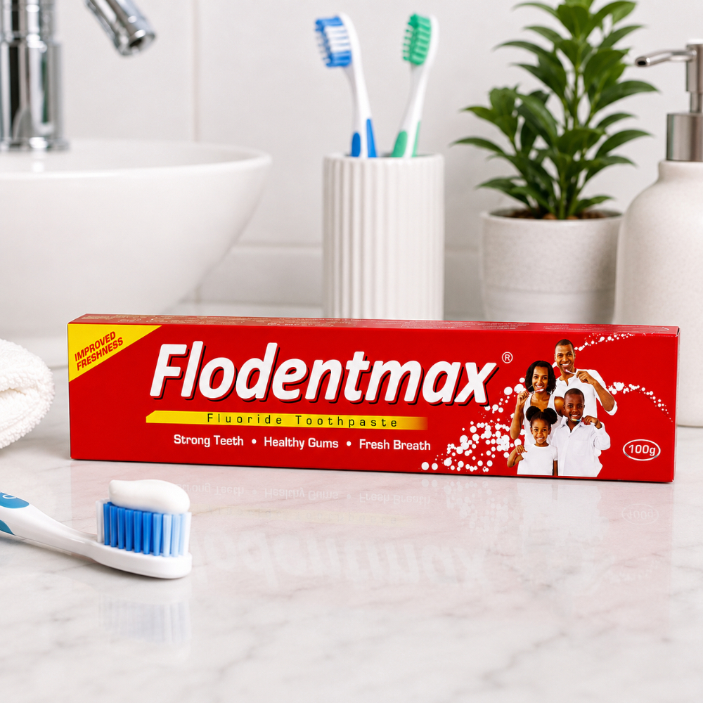 Cepillo y pasta dental con flúor Flodentmax (3 x 100 g / 3. 5 oz)2